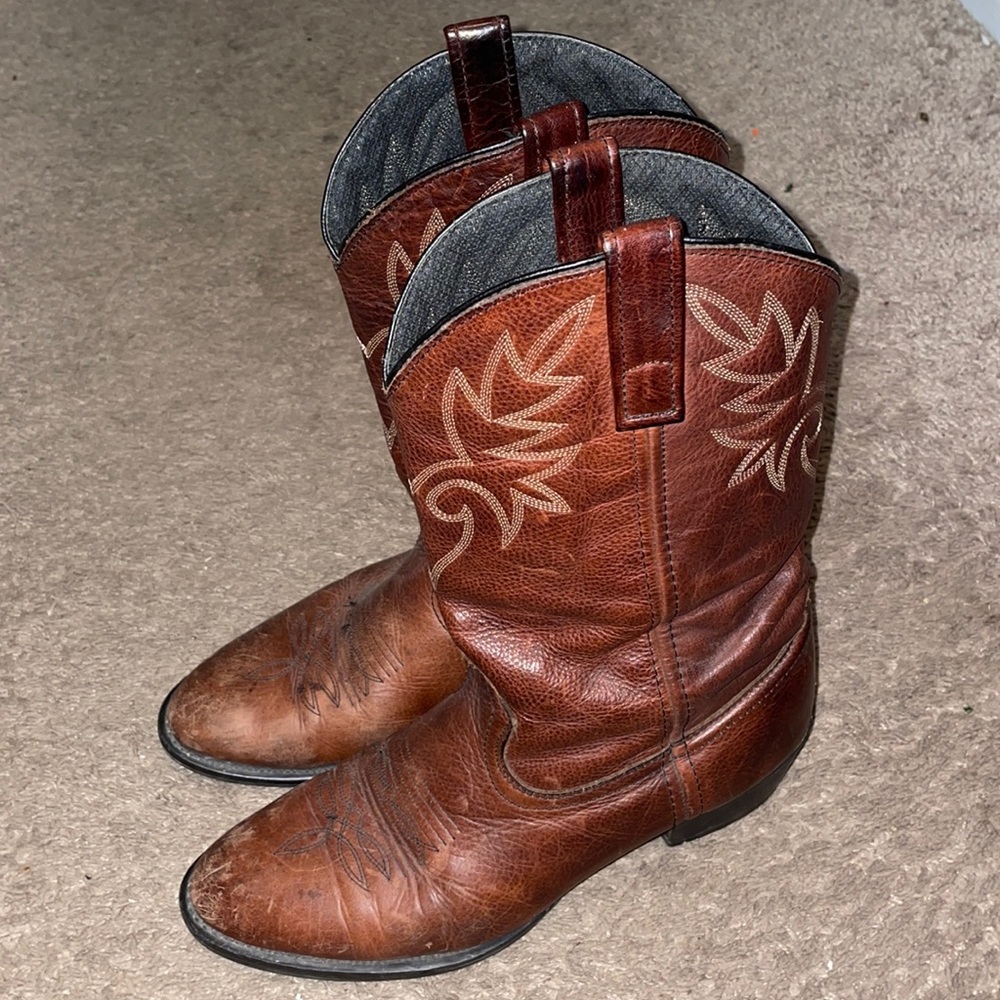 Dingo men’s brown leather cowboy boots
